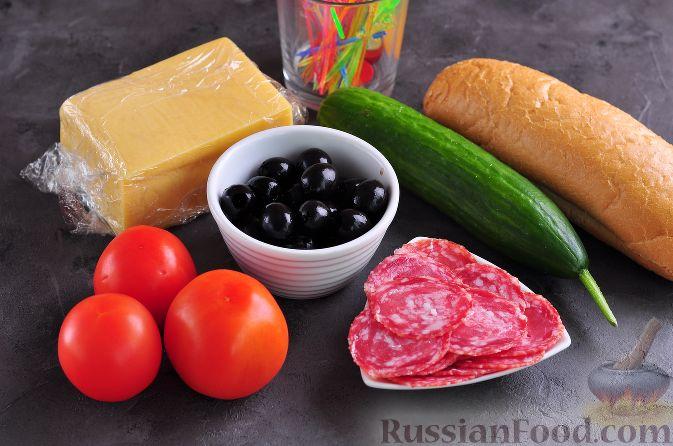 Канапе с колбасой и сыром на шпажках - Пошаговый рецепт с фото | Закуски